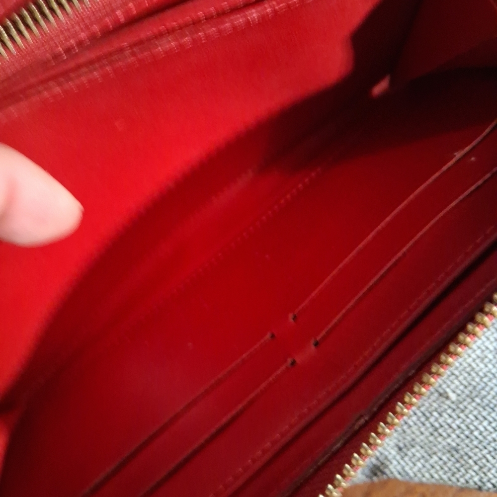Louis Vuitton Red Embossed Wallet - Picture 15 of 16